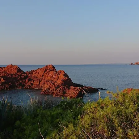 Dom wakacyjny Pieds Dans L'eau A Agay Saint-Raphaël